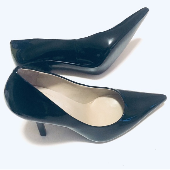 Guess | Pointy Toe Pumps Black Patent Leather - 8.5 Women’s - Picture 6 of 8